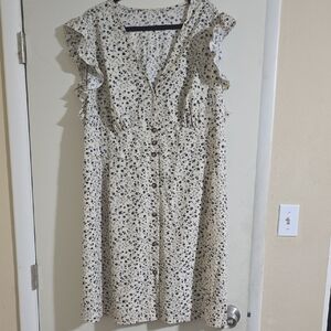 SHEIN Black and Cream Floral Midi Dress